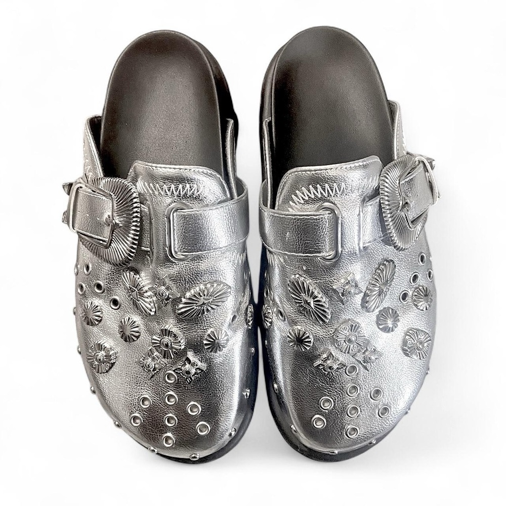 SOLD!!! Silver Leather Buckle Clogs EU 42 | Y2K Charm Platform Slides